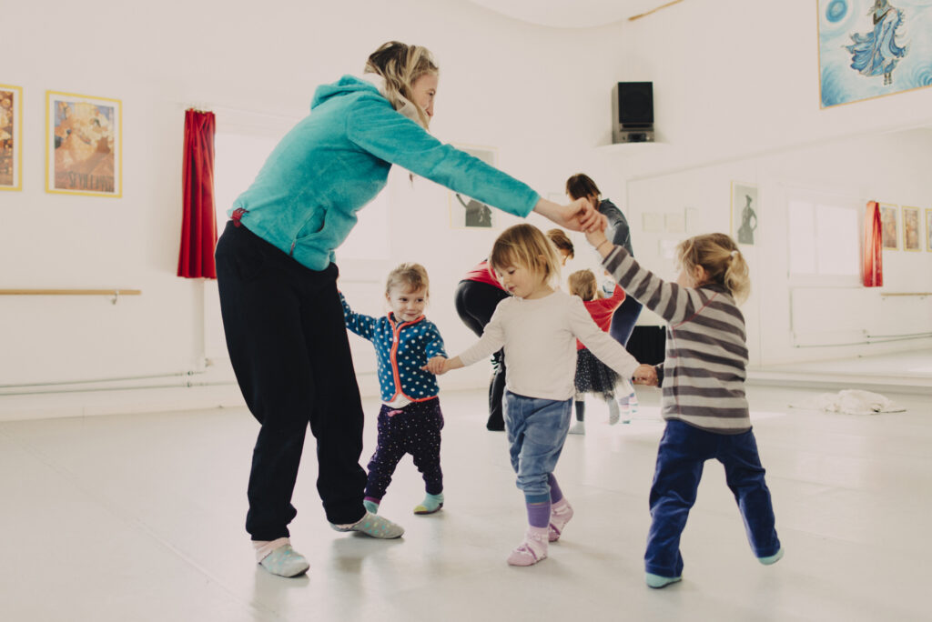 201603DanzaconMe-137Web